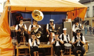 1983-2